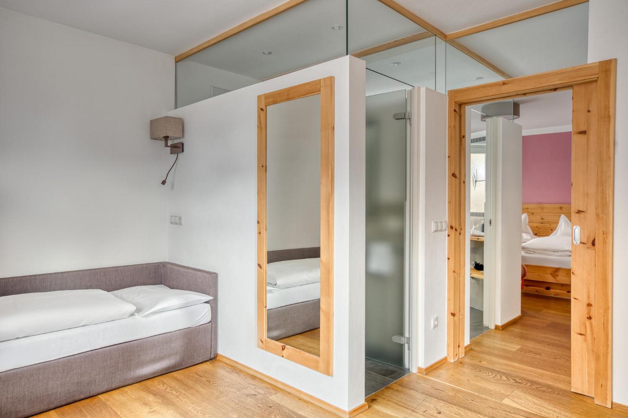 נובה לבנטה Hotel Berghaus Rosengarten מראה חיצוני תמונה
